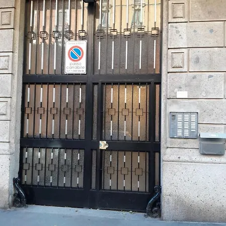Appartamento Martina, Silenzioso A 100 Metri Dalla Metropolitana-3